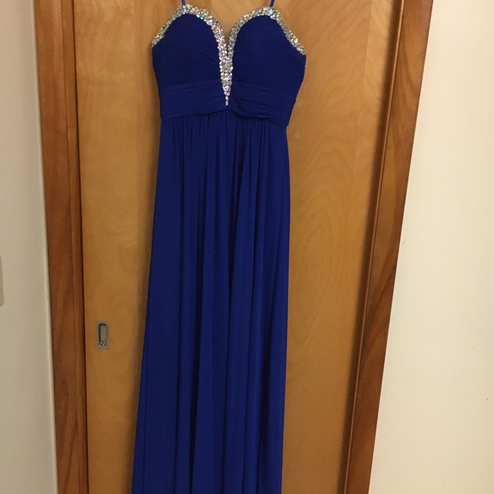 Prom Dress - Picture 5 of 6